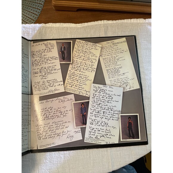 Linda Ronstadt Prisoner In Disguise 33RPM Asylum Records 1975 - Picture 3 of 15